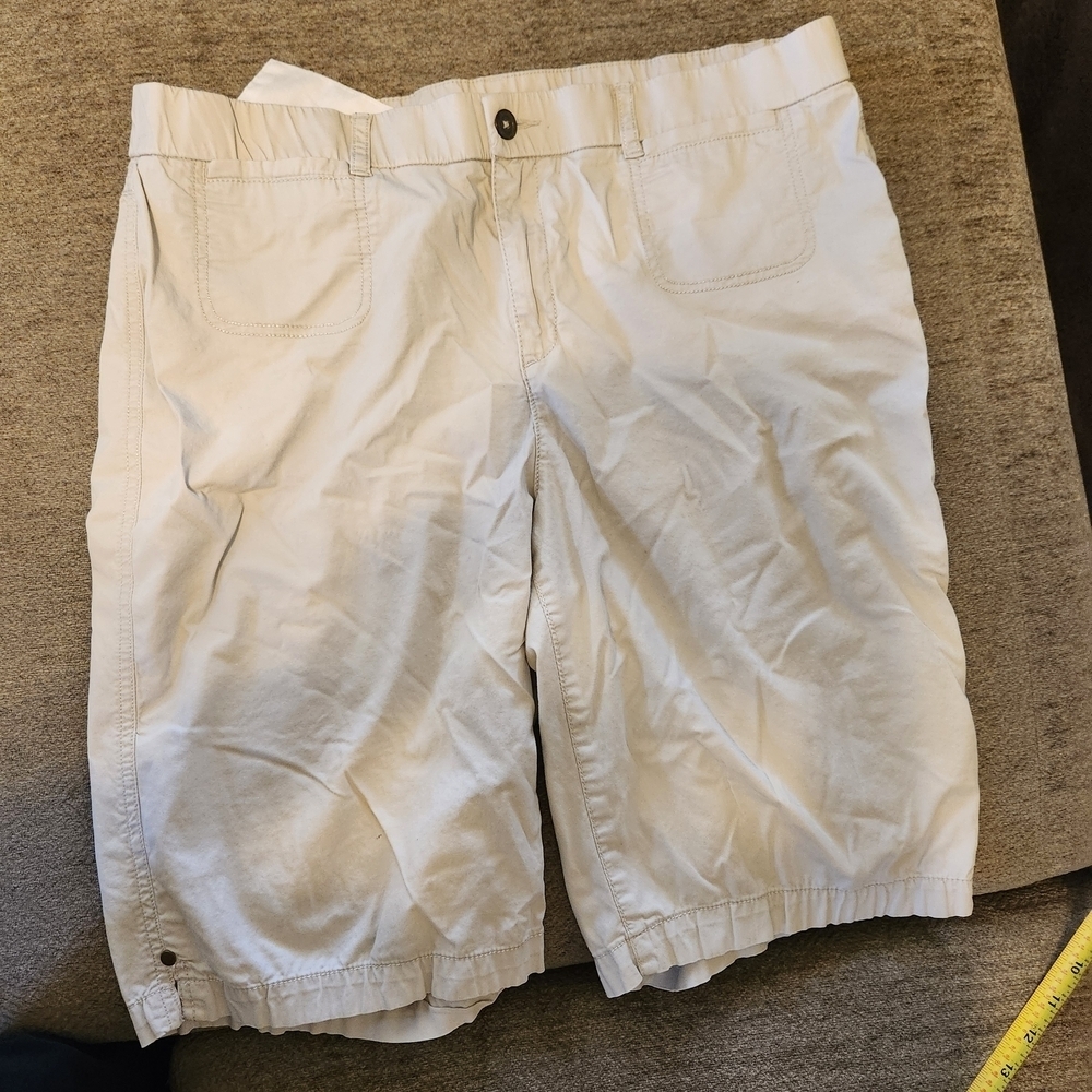 Women's Light Tan Casual Shorts